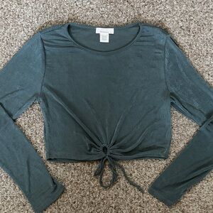 URBAN Romantics Olive Green Long-Sleeve Tie-Front Crop Top